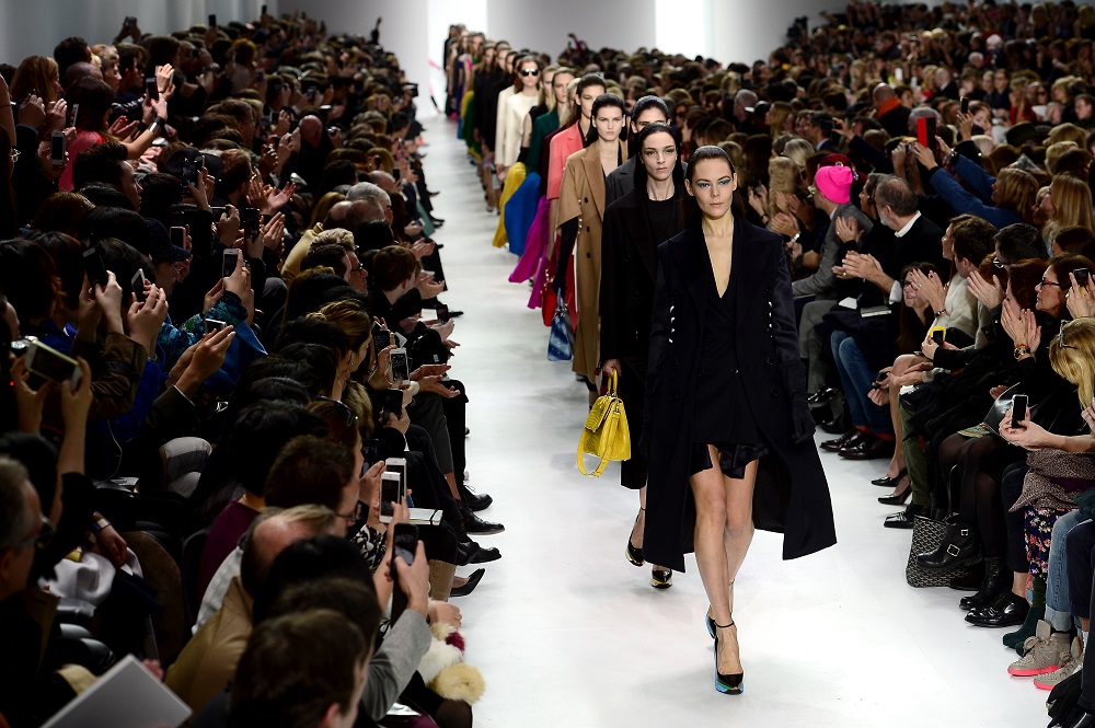 Fashion Week de Paris dans la capitale mondiale de la mode